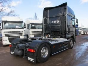 Седельный тягач DAF XF105.460 Super Space Cub 2012 года
