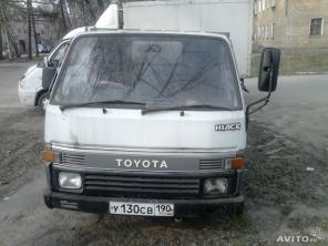 Продаётся Toyota Hiace, 1989