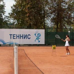 Тренер и спарринг по теннису