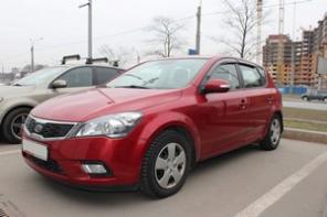 Kia Cee"d I   5 . 1.6 MT, 122