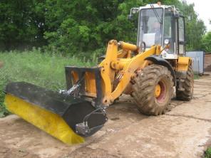Щетка для фронтального погрузчика Амкадор, JCB, Terex, Caterpillar, Volvo, Foton, Doosan, Komatsu