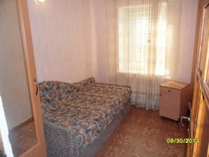 Продается дом в Евпатории, без посредников, пятикомнатный, в центре курортной зоны