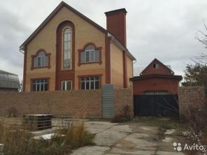 2 дома на одома участке, гараж на 2 машины