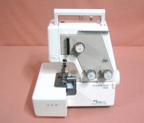 3-х ниточный оверлок Janome MyLock 203, Япония.
