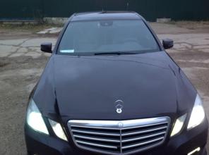 Пpодам автомобиль Mepседес Е300