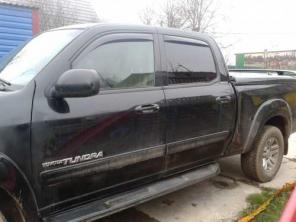 Toyota Tundra 2005 год