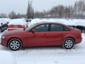 Продаю АУДИ A4 2011