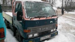 Toyota Dyna, правый руль, 1992 г. в., 300 тыс. км