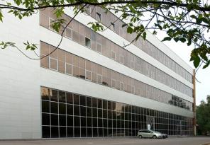 Сдается офисное помещение (769 кв.м) в бизнес-центре / р-н ст.м. Ботанический Сад.