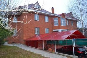 Продается 2-х этажный 4-х уровневый кирпичный коттедж 260 м² на участке 6,3 сот., Новорязанское шоссе, 12 км. от МКАД, дер. Михнево, Раменский район Московской области