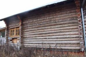 Дом из бревна(от 25 см.) Самовывоз.