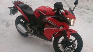  HONDA CBR150R