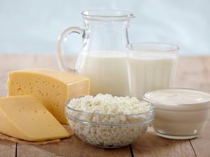 Домашняя натуральная молочная продукция.