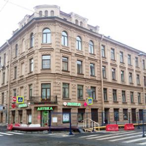 Трехкомнатная квартира 100 кв.м на Гражданской улице