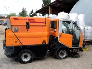Подметально уборочная машина Bucher CC2020Sl