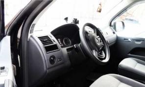 Volkswagen Caravelle 2010 Comfortline Черный мет