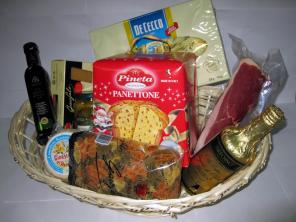 Итальянский панеттоне, понеттон, кулич.