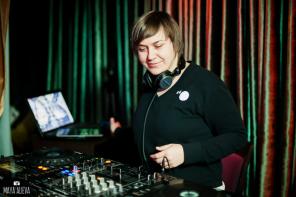 Dj звукооператор