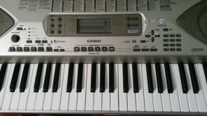 Синтезатор Casio CTK-900