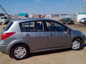 Продаю Nissan Tiida 2012гв Срочно