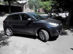 Продаю Хундай ix35 в хорошем состоянии 2010 г.