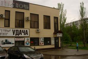 торгово-развлекательный центр пл.624 кв.м.г.Волжский