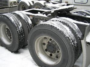 Продам Freighliner Columbia 2002 г.в. за 1 млн. рублей.