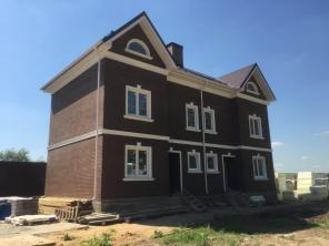 Продается готовый 3-х этажный дуплекс площадью 150 м2 в английском стиле