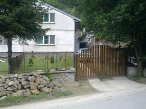 Дом в Сербии (Фрушка Гора, Национальный заповедник)