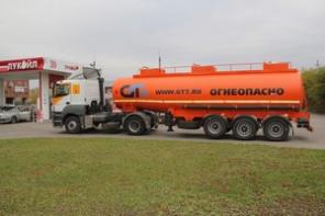 Бензавоз Мерседес АКСОР 1835 и ППЦ GT7