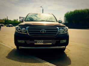 Продам LandCruiser 200