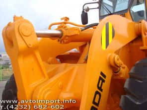   Hyundai HL-35