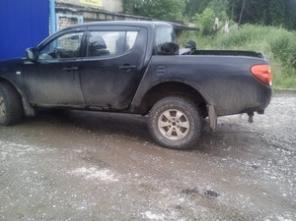 Продаю. Мицубиси L200. 2012 г. в. Срочно