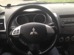  Mitsubishi Outlander XL, 2008