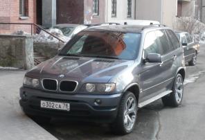 Продам BMW X5 individual (бизнес класс) 2003 года