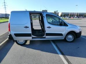 Peugeot Partner VU - 2011г. (23 тыс.км) 90 л.с.