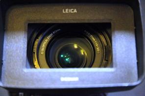 Продам видеокамеру Panasonic AG-HMC154.