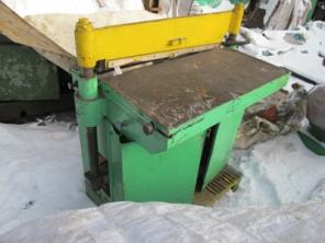 Продам НГ800В, ножницы гильотинные.