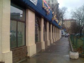 Сдается в долгосрочную аренду торговое помещение площадью 365,3 м2 по адресу: г. Москва, Волоколамское шоссе