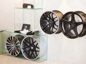 Литые диски для Mercedes-Benz, BMW, Porshce, Range Rover