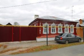 Рубленый дом с участком 8 соток в центре г. Чаплыгин Липецкой области