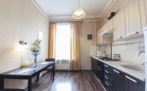 Сдаю 1 ком. кв. (Московский проспект 142)
