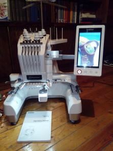 Вышивальная машина Brother PR-650E