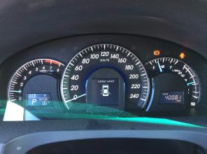 Продам Toyota Camry 2013 года я 1 хозяин
