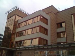 Тонировка солнцещитными, архитектурными пленками