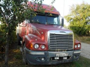 Продается седельный тягач Freightliner Century
