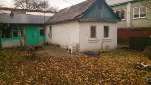 Продам участок 5 сот. с коммуникациями,в пригороде Краснодара.
