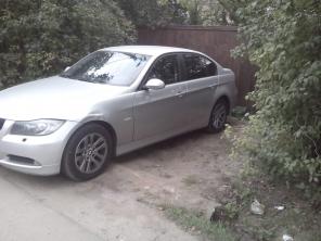 Продам BMW 320.