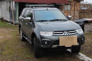 Продаю авто Mitsubishi Padjero Sport 2014 дизель