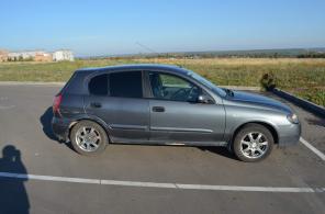 Автомобиль Nissan Almera